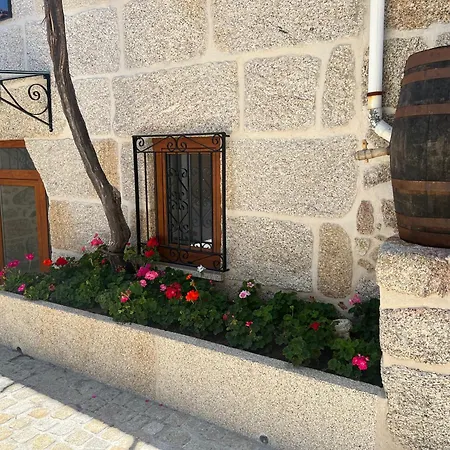 Holiday home Eido De Bairros Casa Vinha Da Touca To